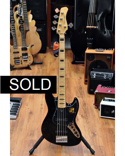 Sire Marcus Miller V7-5 Vintage 2nd Gen Alder Black MN